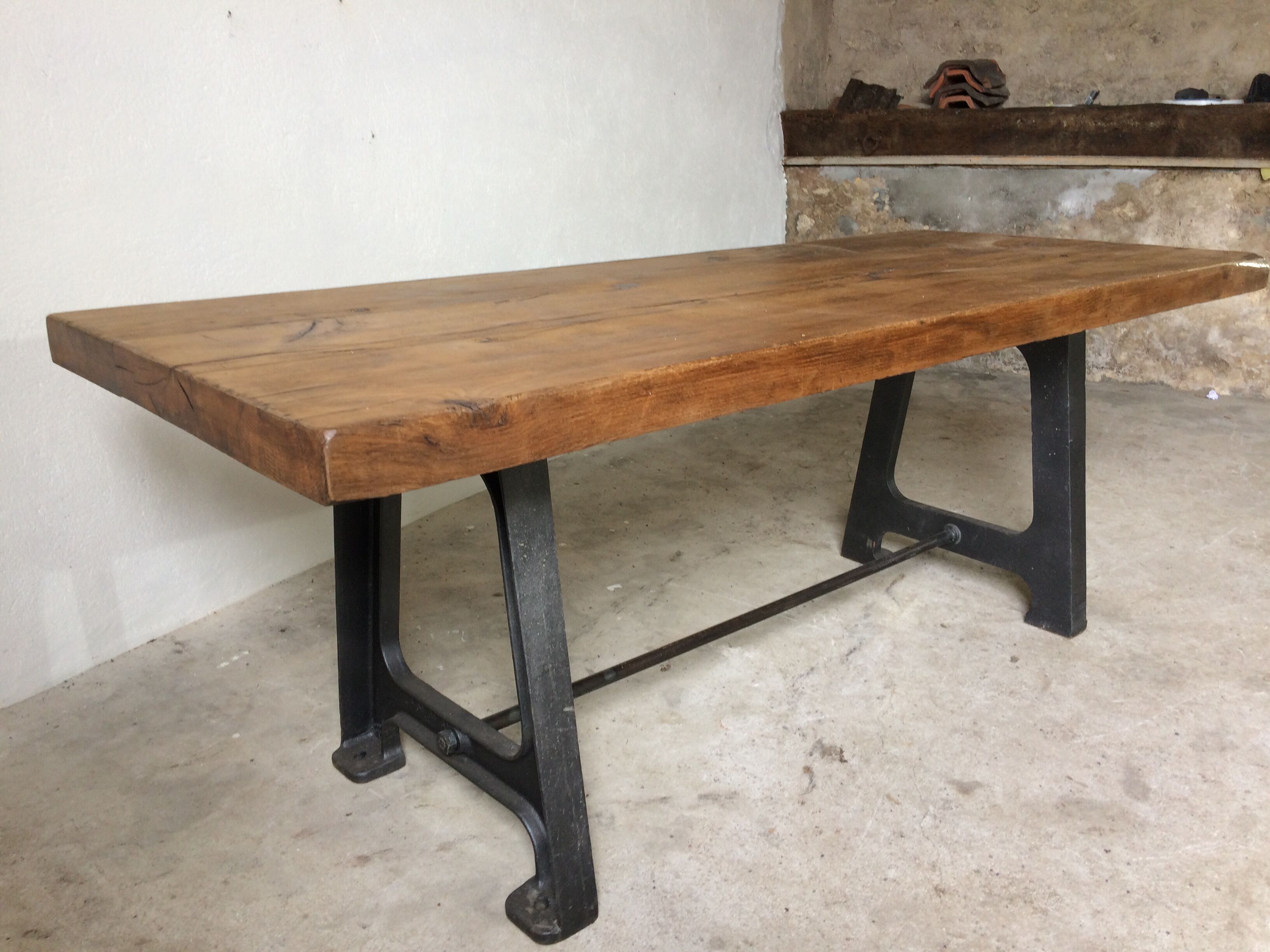 Industrial table