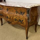 Louis XV style inlaid chest of drawers