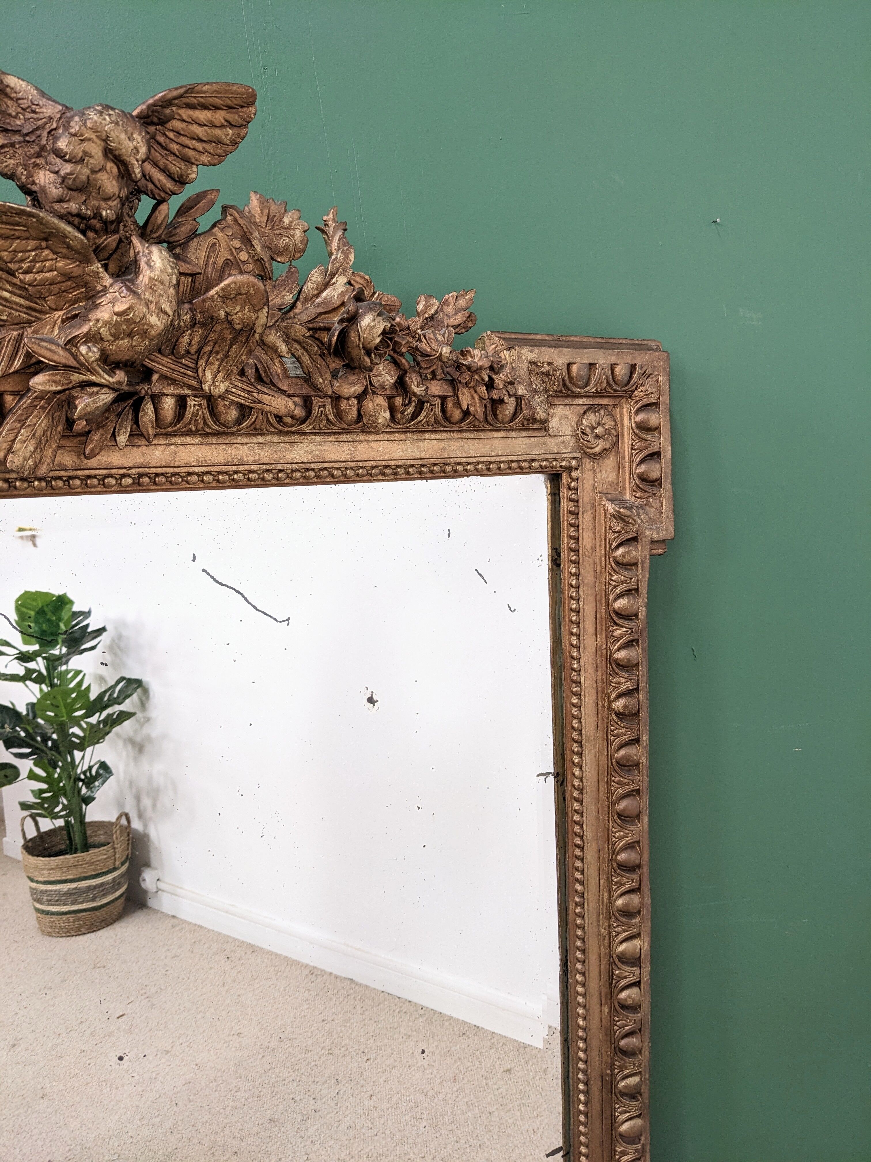 Mirror with antique moldings, 153x102 cm