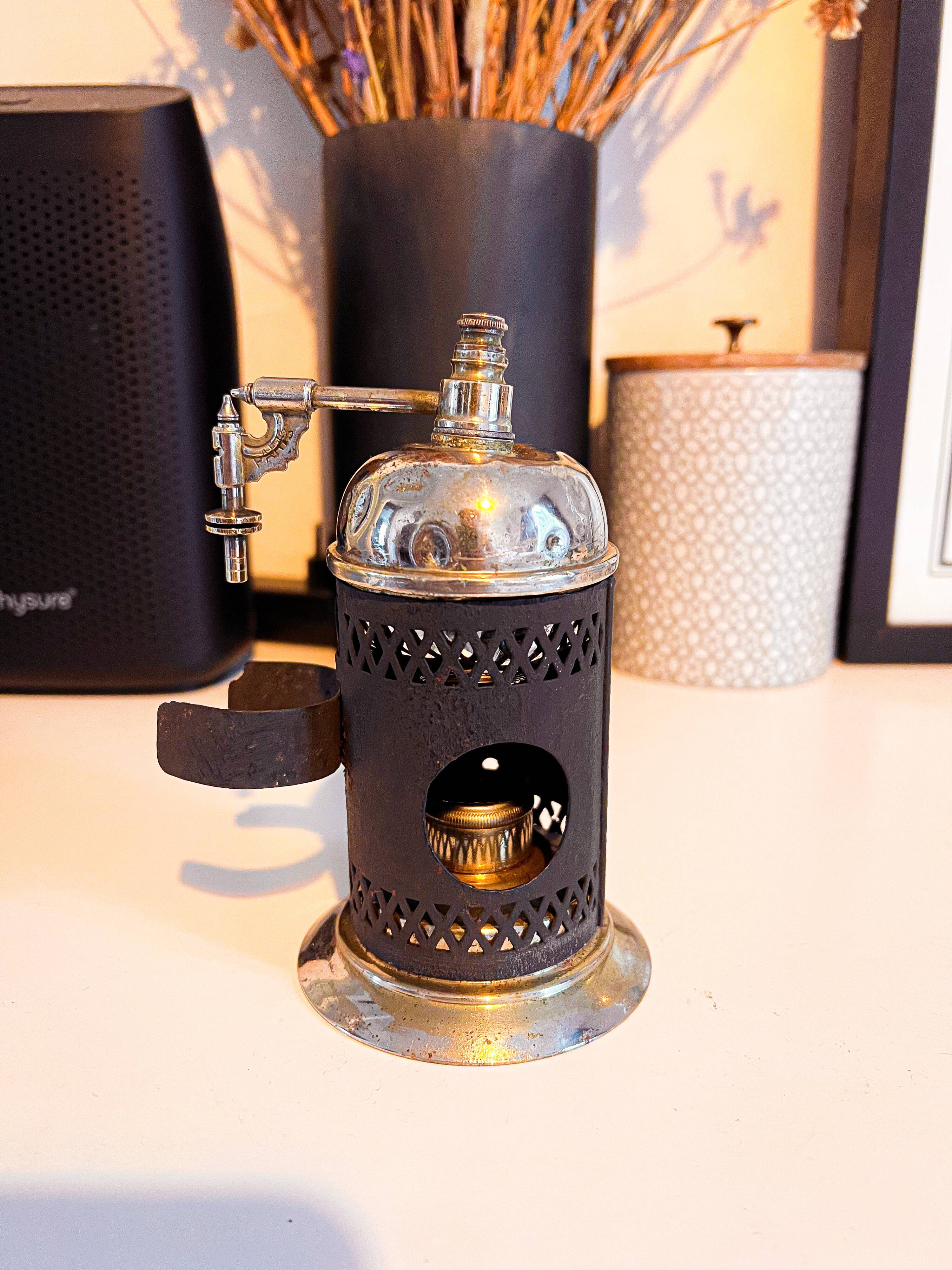 Medical sprayer 1920