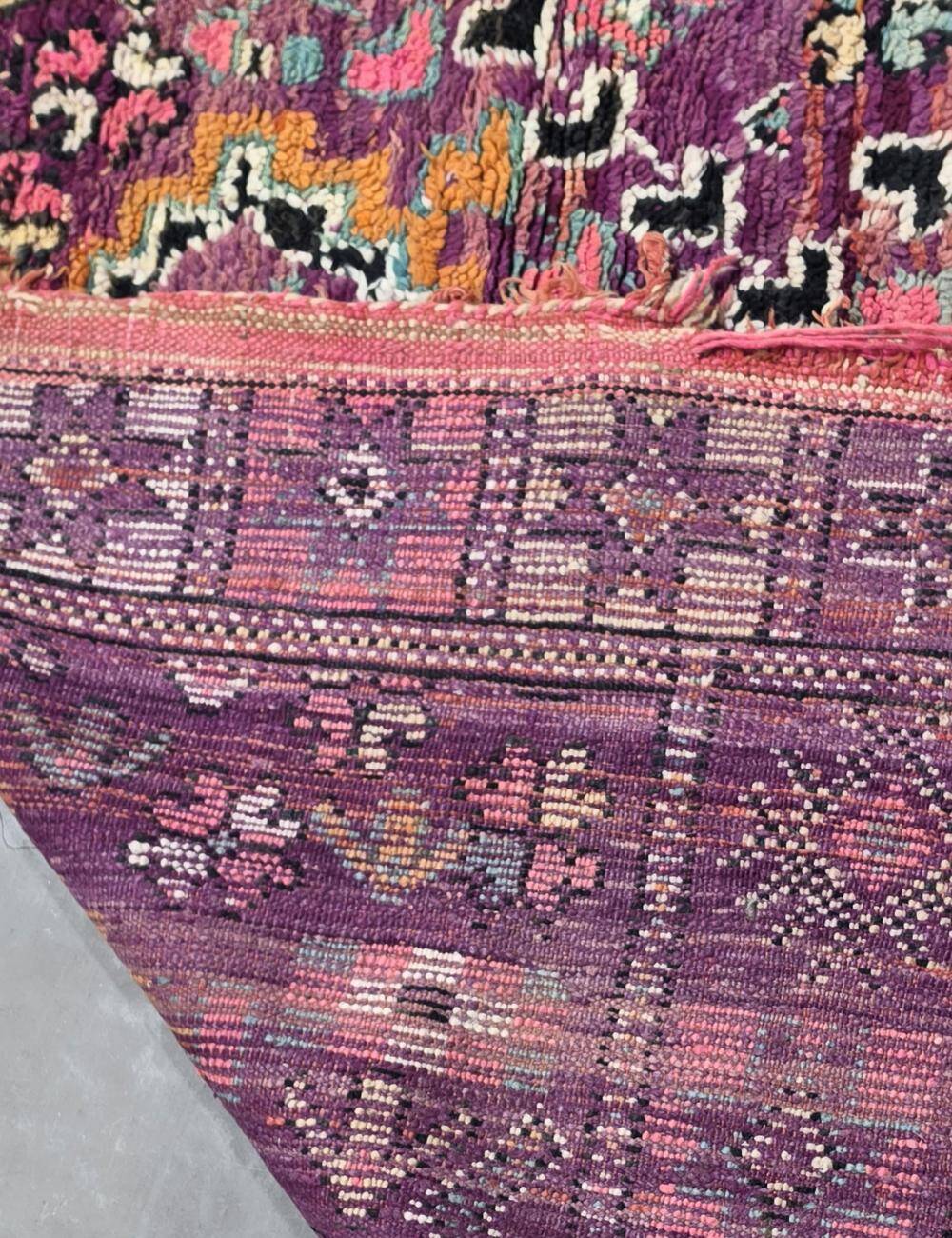 Vintage Boujad Rug - 290 x 181 cm