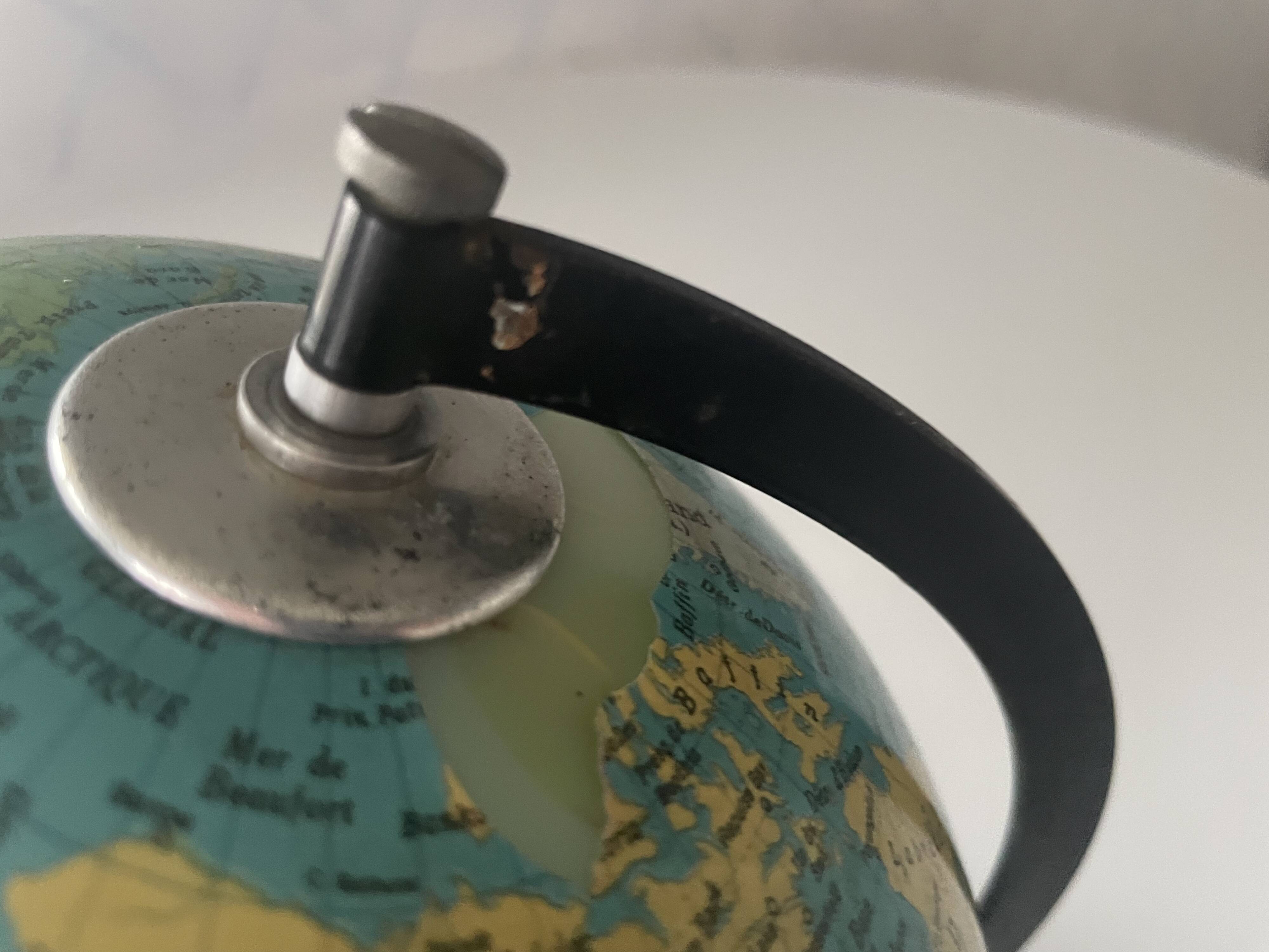 Tripod terrestrial globe