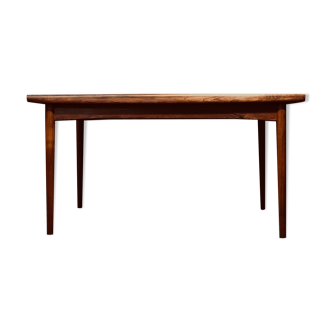 Table extensible en palissandre danois du milieu du siècle.