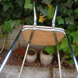 Pair of veined fomica chairs 60