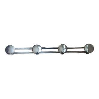 Metal wall coat rack