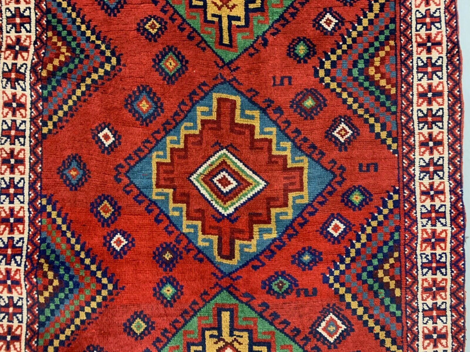 Tribal kazak design rug 188x112 cm