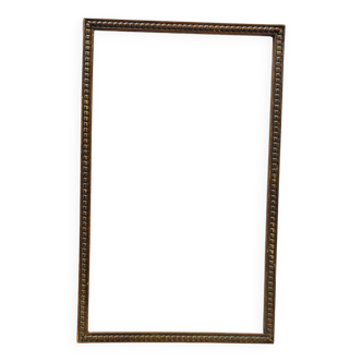 Wooden frame carved in beads, glazed, gray cardboard back and irzft paper