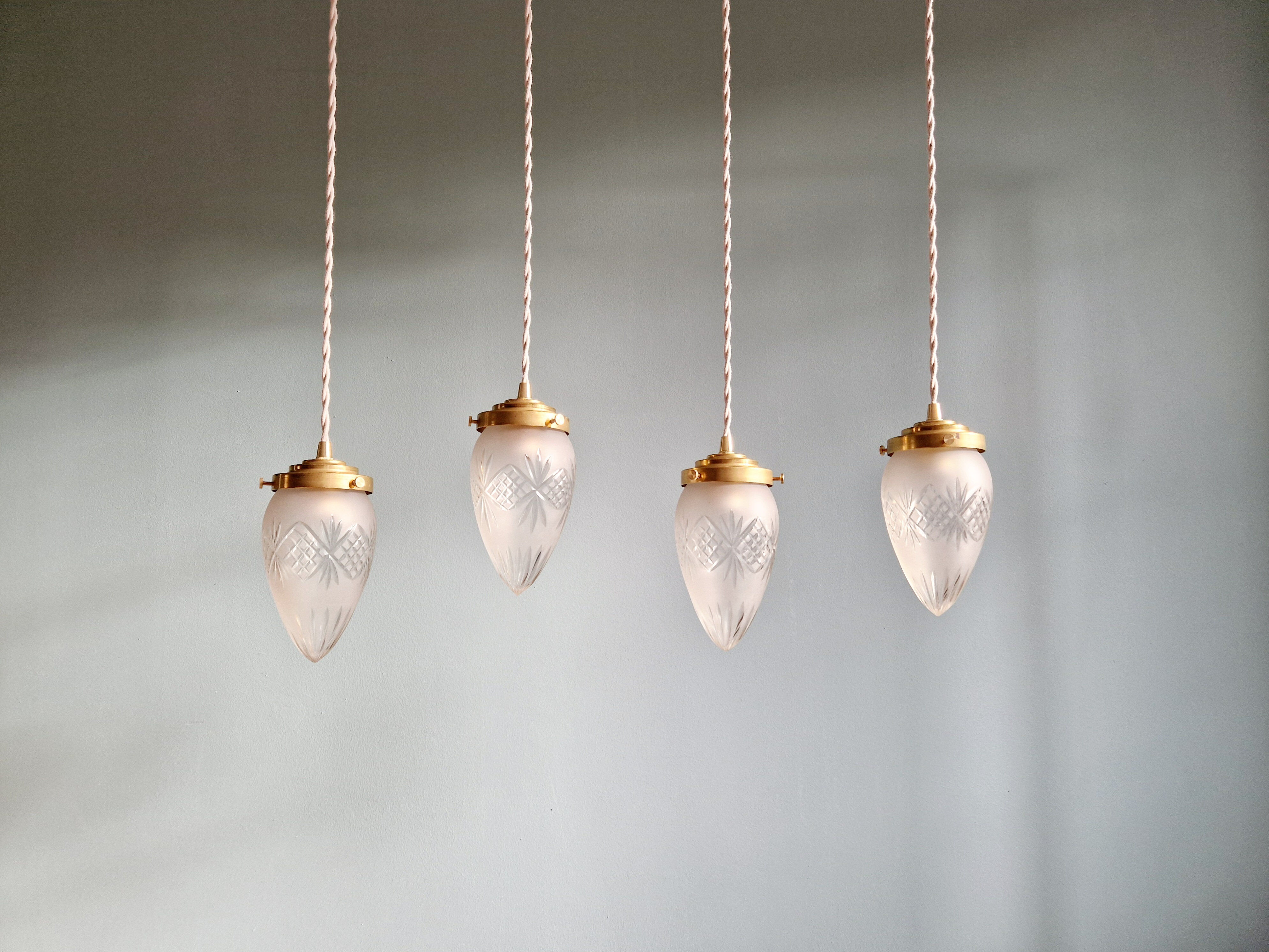Frosted crystal suspension (3 available), early 20th century.