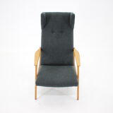 1960s Oak Wing Chair in Bouclé Upholstery, Czechoslovakia