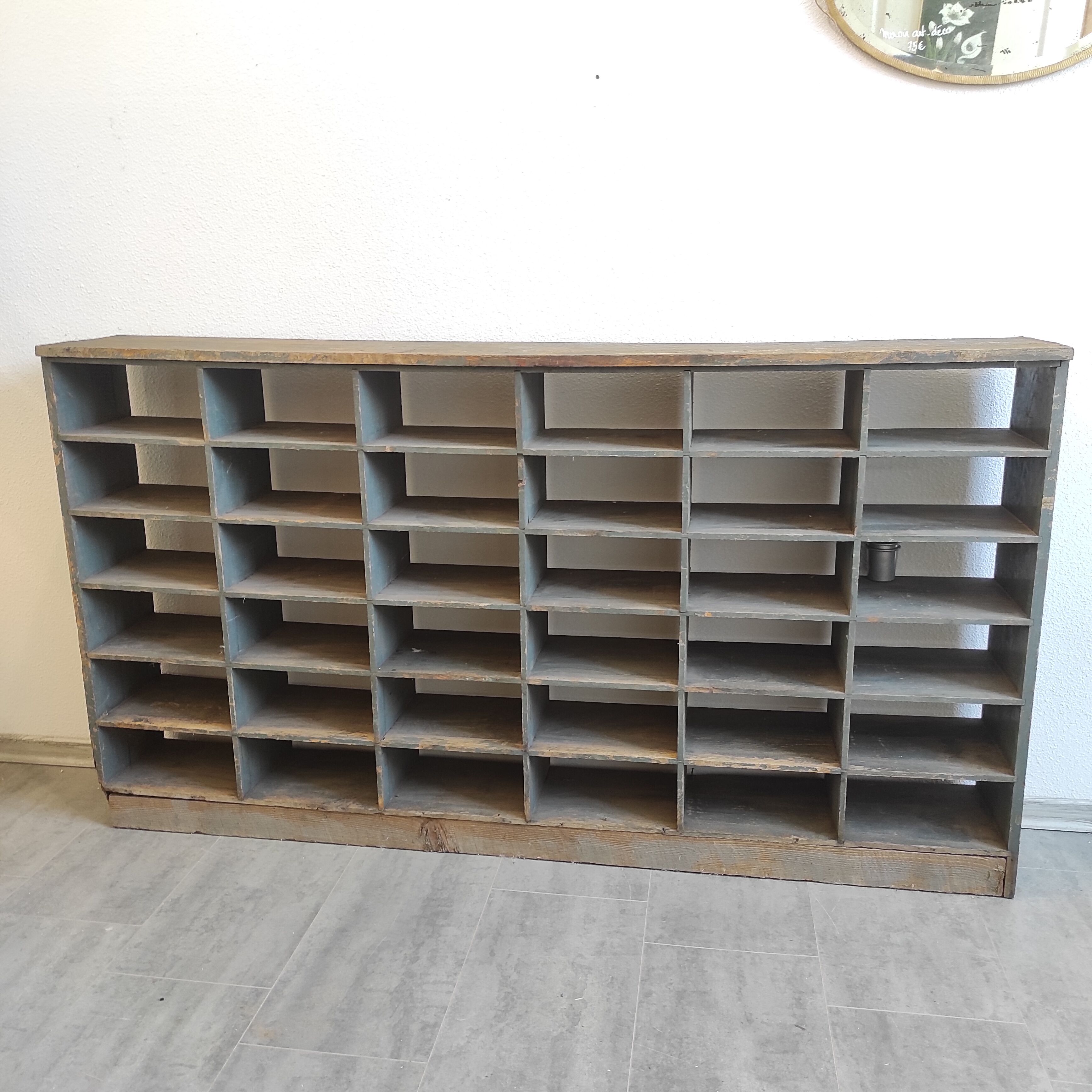 Trade furniture