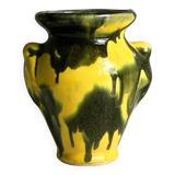 Petit vase en céramique, couleurs jaune et vert, design artistique,