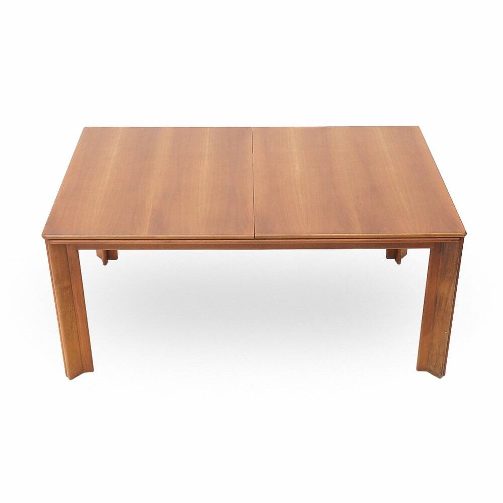 Extensible table by Afra and Tobia Scarpa for Molteni, 1970s.