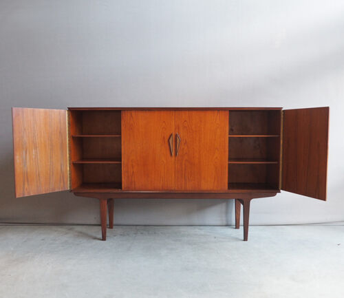 Buffet en teck des années 1930-60