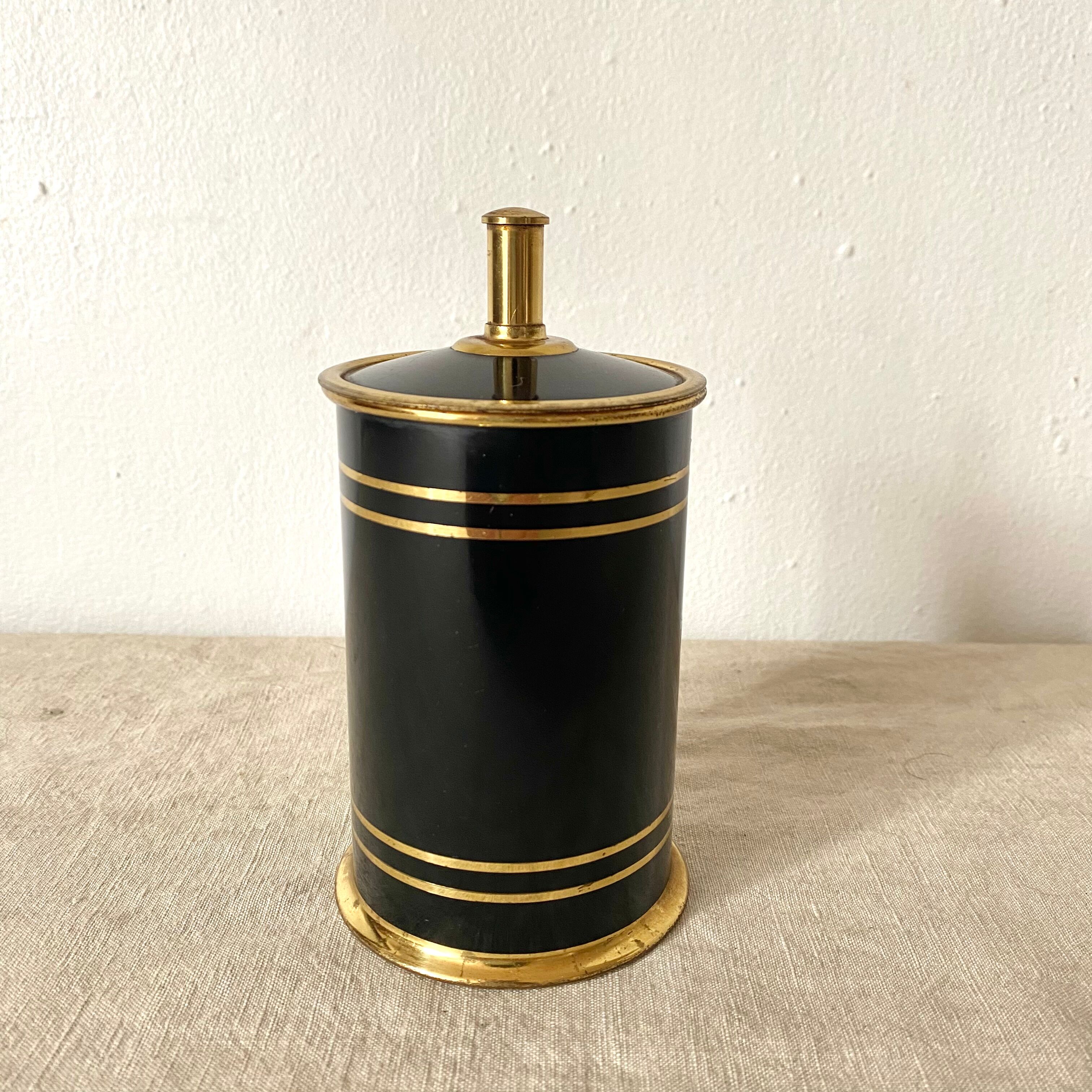 Carafe vintage en verre ambré musicale