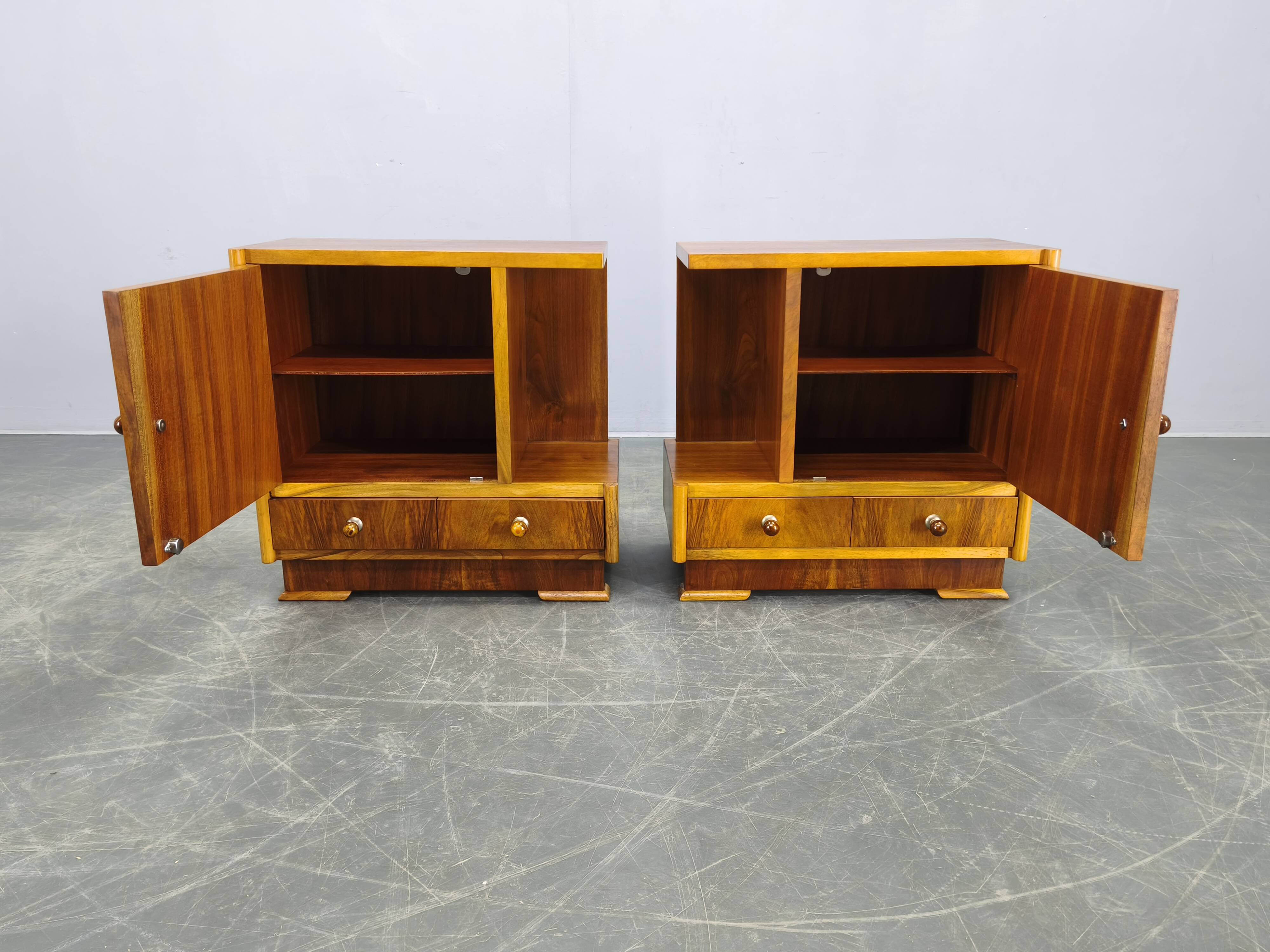 Pair of Italian Mid-Century Walnut Nightstands, 1950s