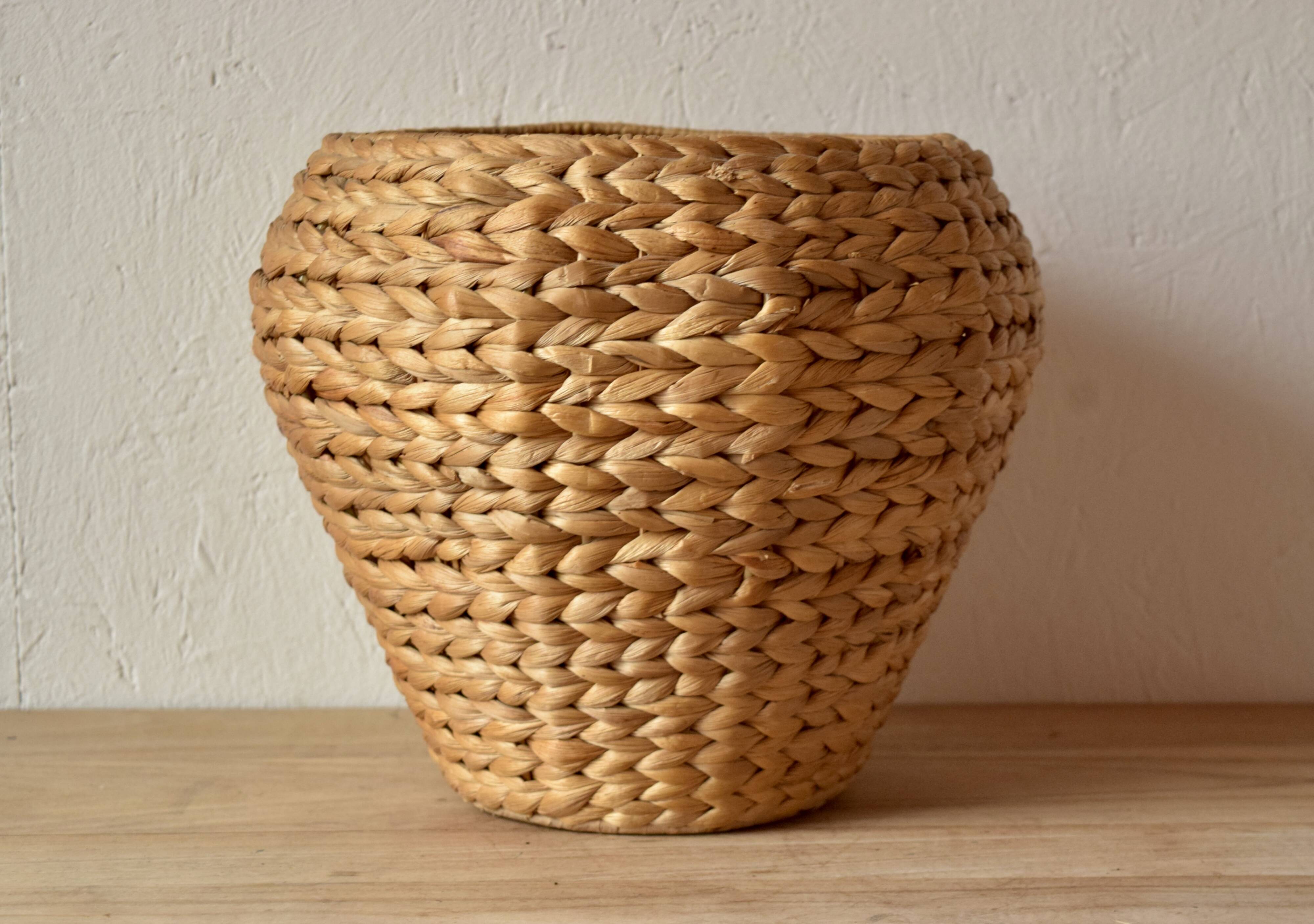 Water hyacinth planter