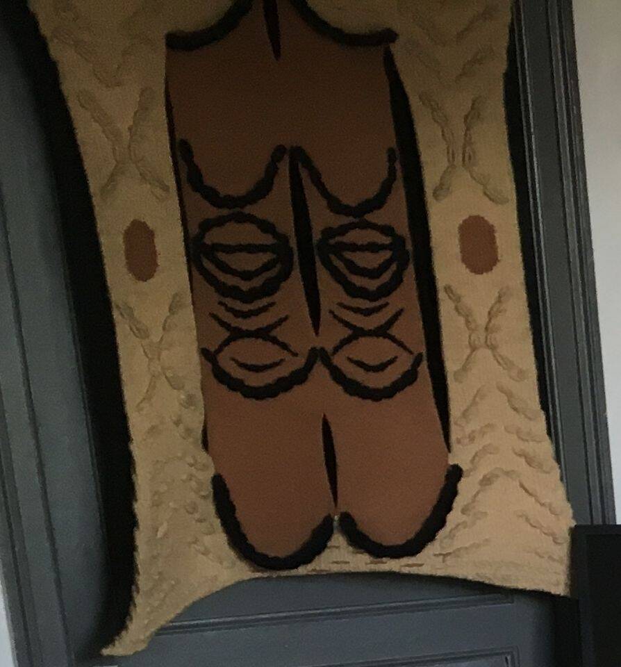 Handmade wall tapestry – brown/black organic pattern