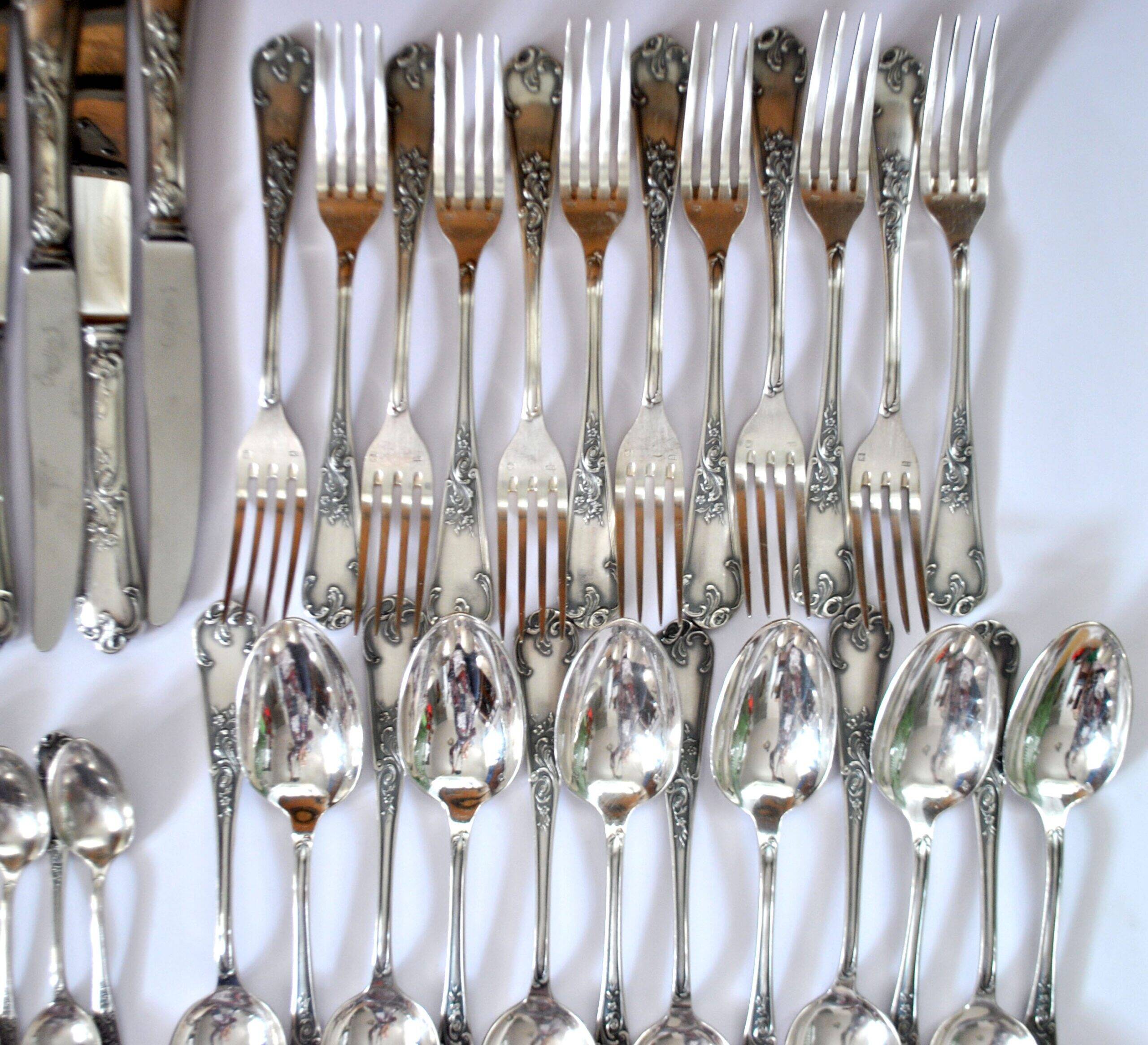 Deetjen cutlery set 48 silver-plated Louis XV rocaille table cutlery no. 25 Marly