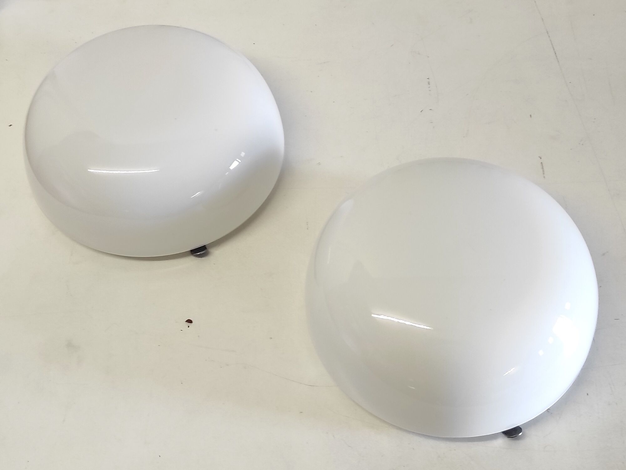 Wall lamp/ceiling lamp design round globe in opaline glass choisylux diam. 25 cm – 60s/70s
