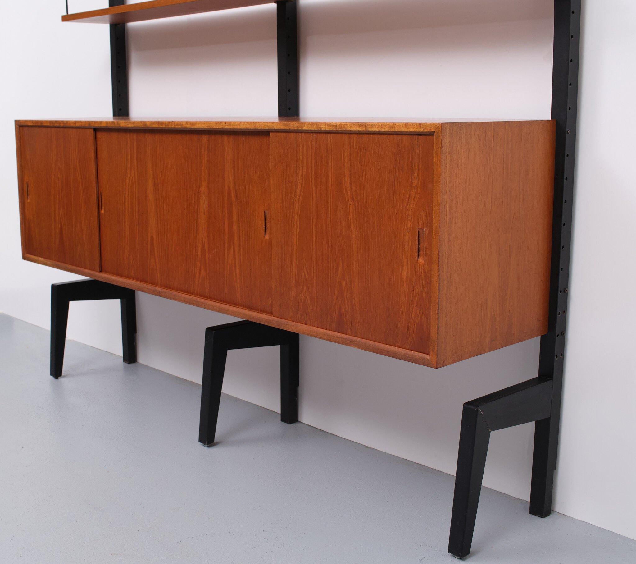 Poul Cadovius Royal Wall System Free Standing 1958 Denmark
