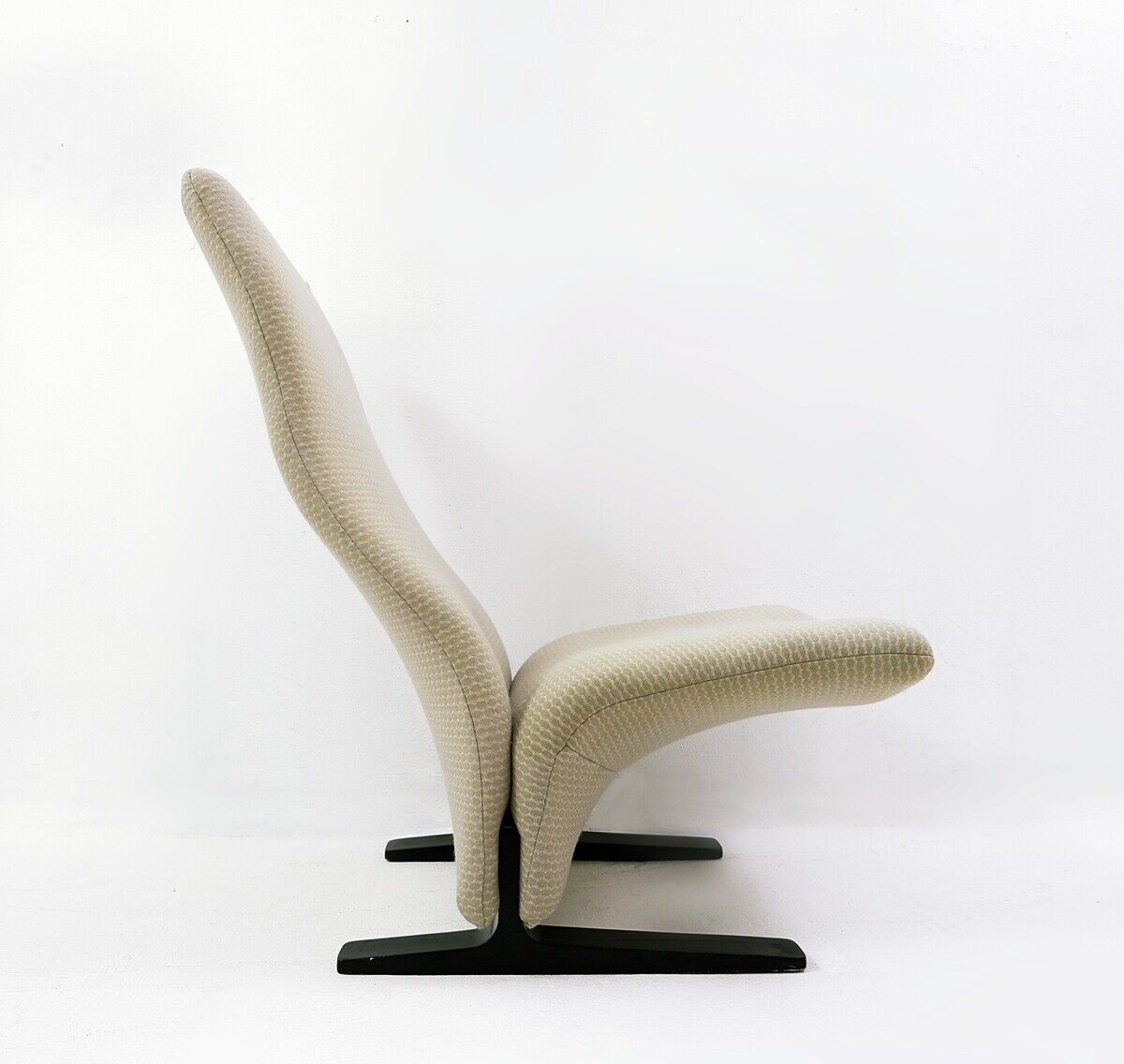 "Concorde" chair by Pierre Paulin for Artifort - 1970s