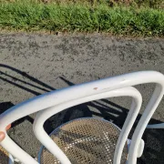Lot de 4 chaises en bois tournés et cannage 