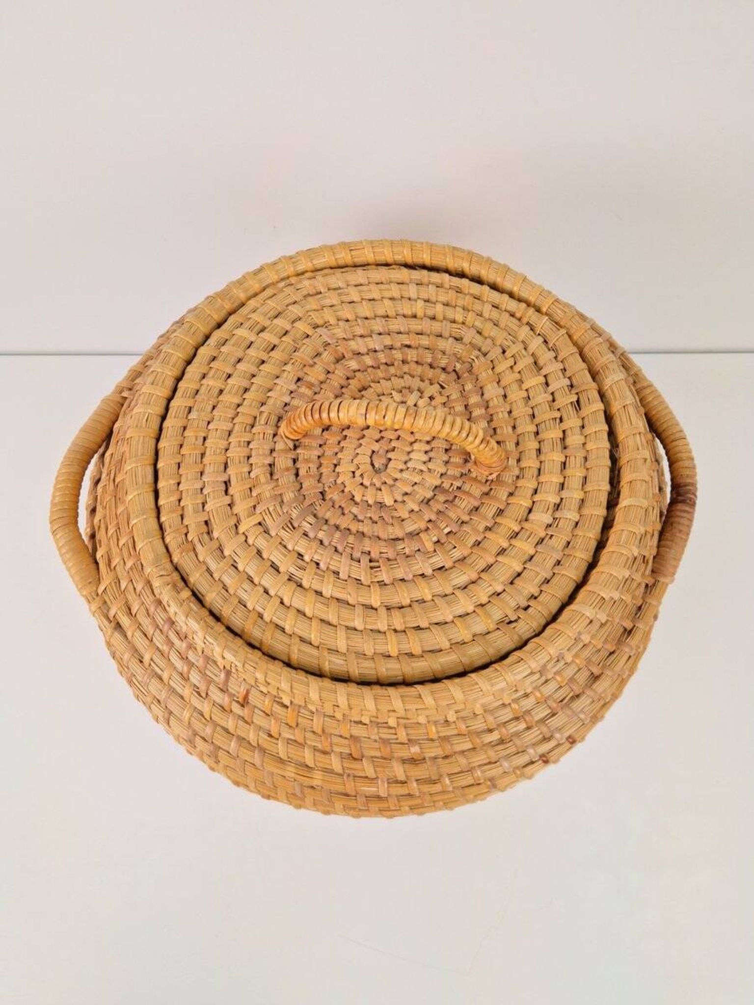 Panier à couvercle Snake Charmer Vintage Rush, 1960