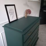 Vintage chest of drawers
