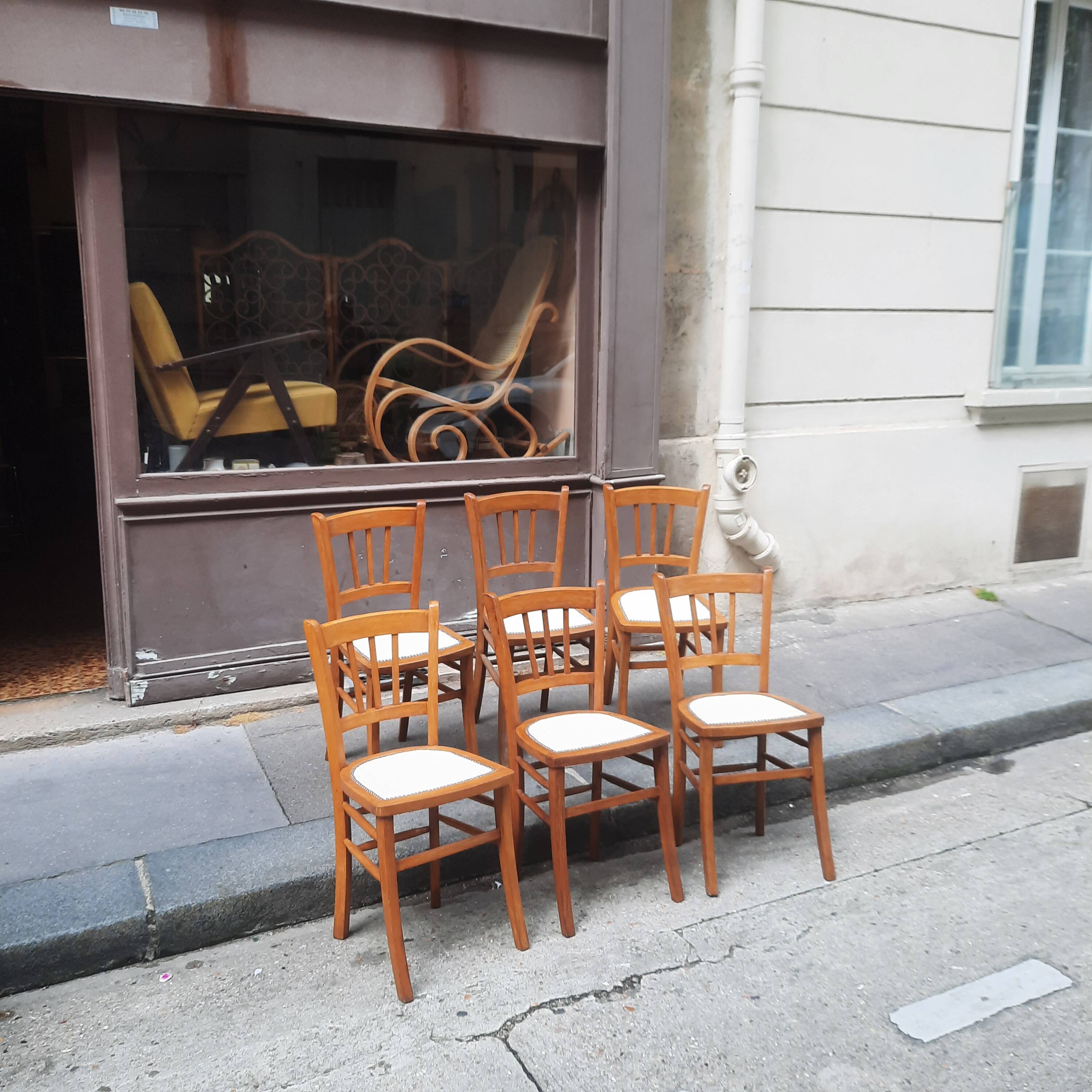 Set of 6 bistro chairs