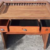 Shop counter