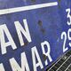 Panneau directionnel vintage