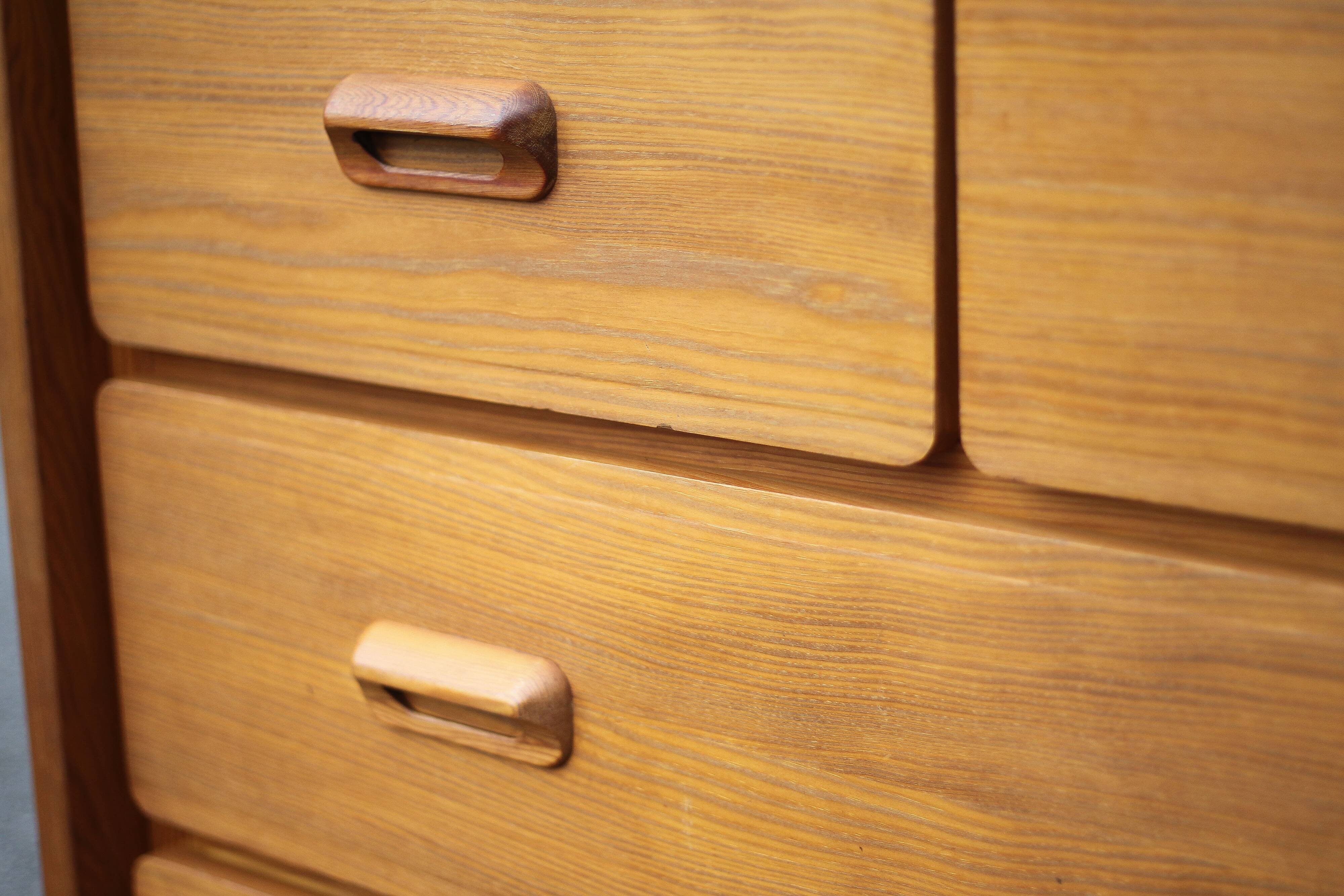 Vintage chest of drawers, pine assembly chest of drawers, Gautier chest of drawers, storage furniture, wooden furniture