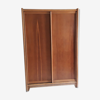 Armoire vintage