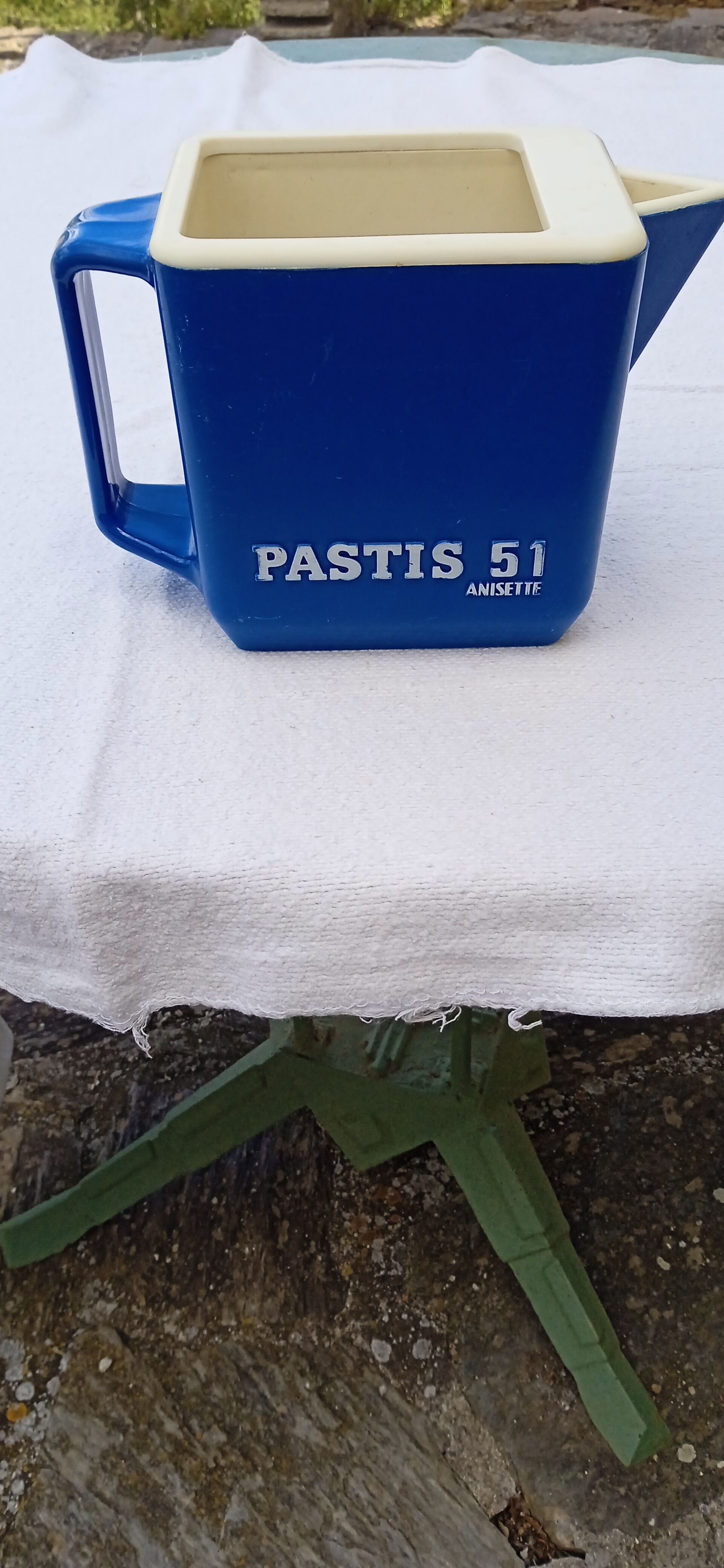 Pastis 51 blue plastic decanter