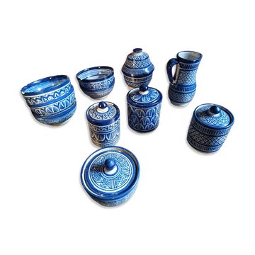 Lot 11 Moroccan pottery butter pot from the 1940s signed Serghini.