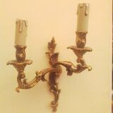 Gilded bronze wall lamp in the Louis XV style
