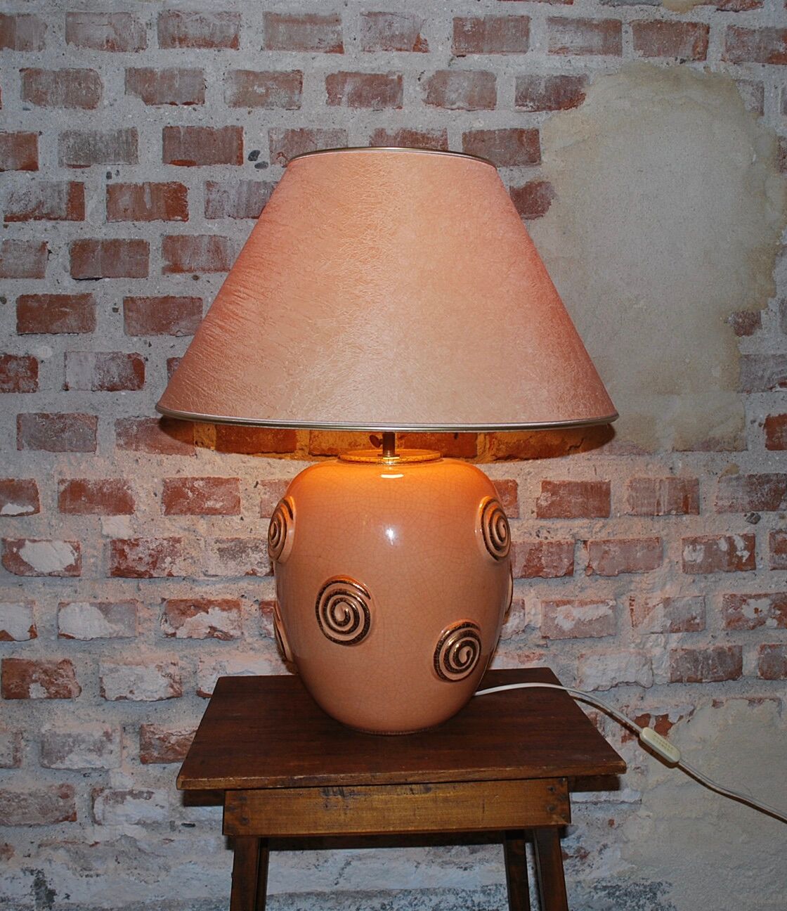 Longwy enamel lamp