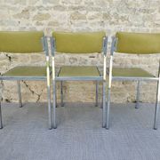 Lot of 3 chairs in chrome and khaki green skai, 70s