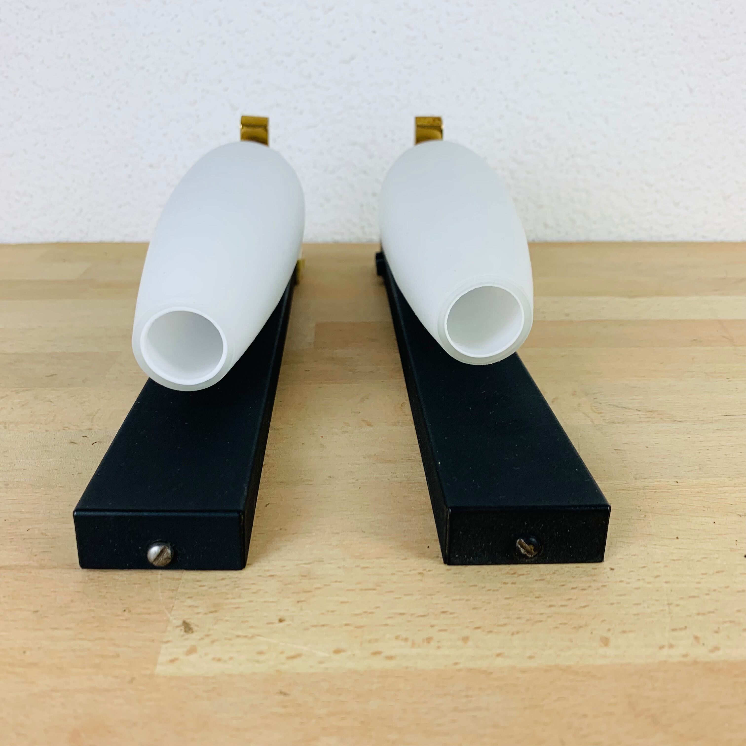 Pair of wall lamps Lunel/Arlus opaline 50s