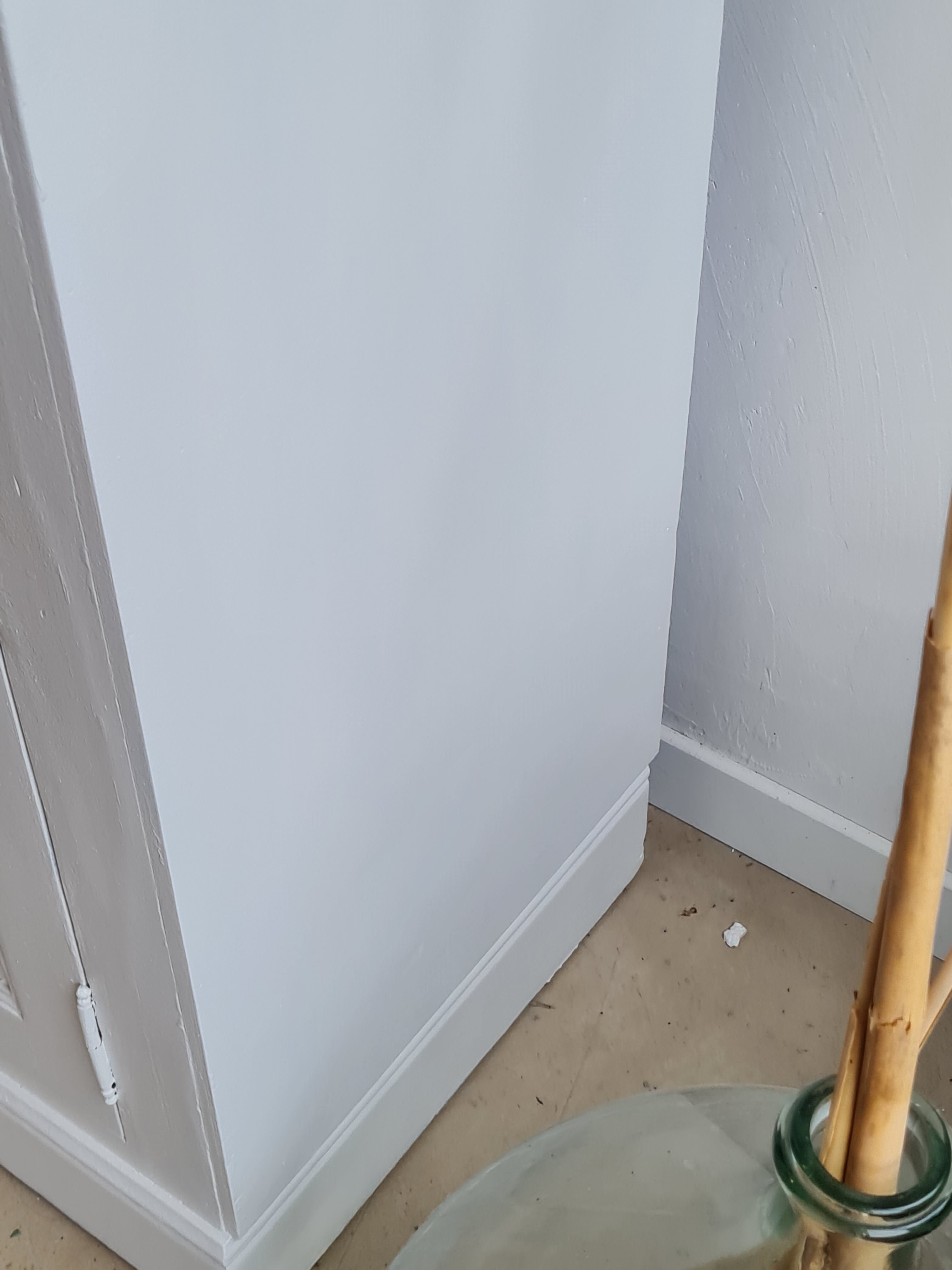 Vintage Parisian buffet-minded countertop