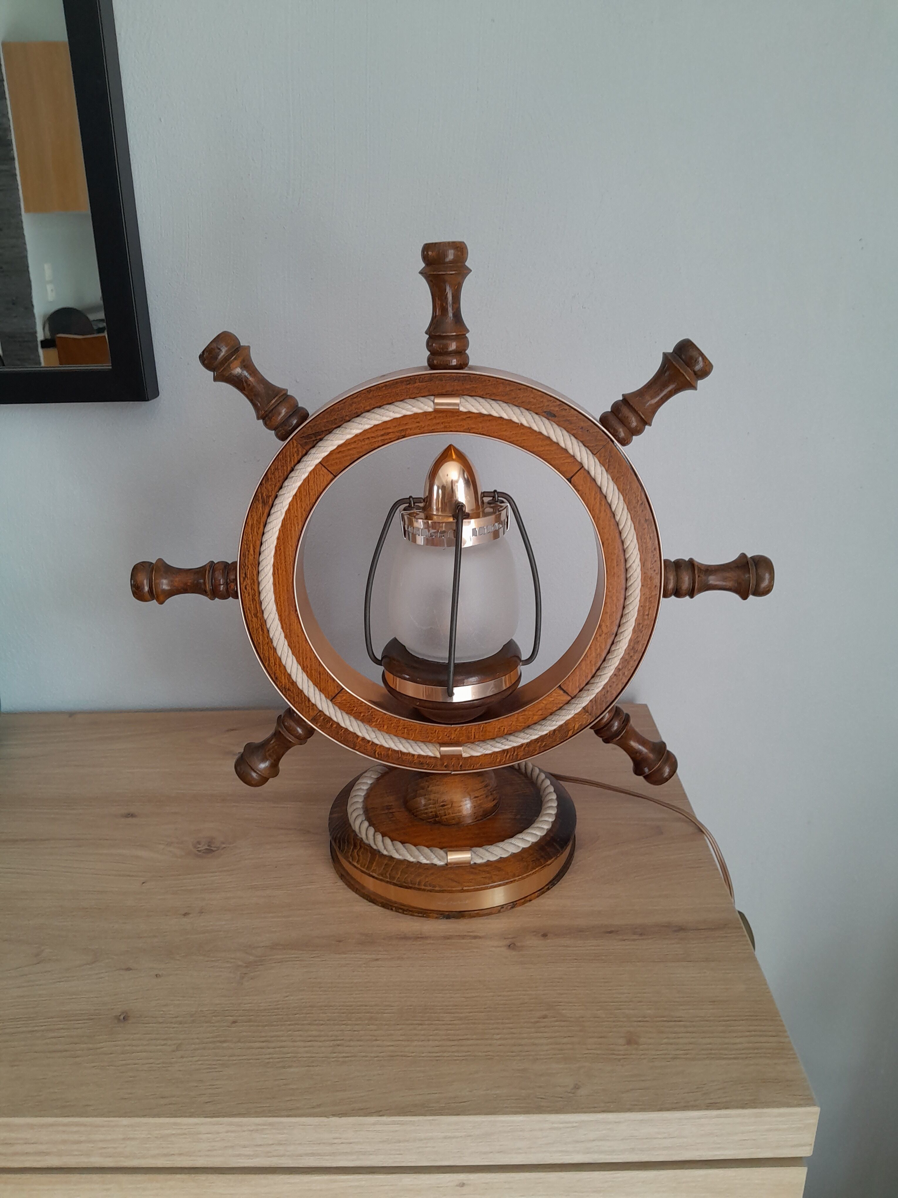Rudder bar lamp boat vintage wheel