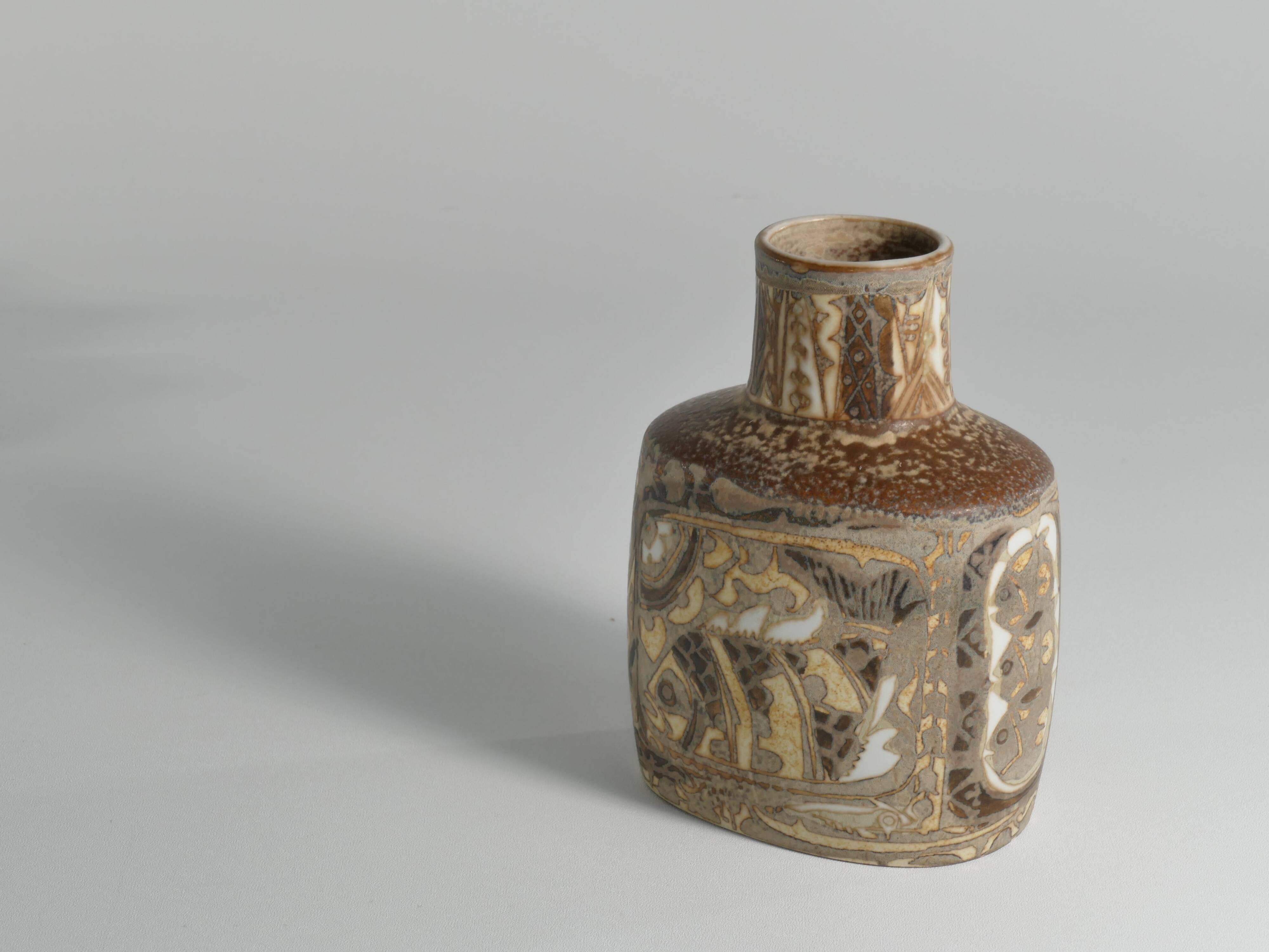 Scandinavian Modern Plate and Vase, ceramic, "Baca", Fajance, by Nils Thorsson f