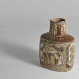 Scandinavian Modern Plate and Vase, ceramic, "Baca", Fajance, by Nils Thorsson f