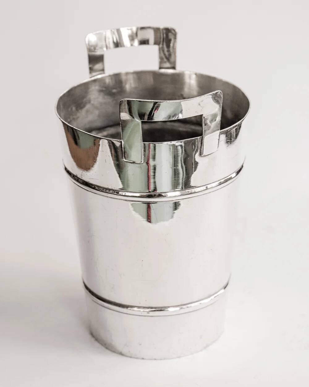 Modernist silver-plated champagne and ice bucket, 1950s.