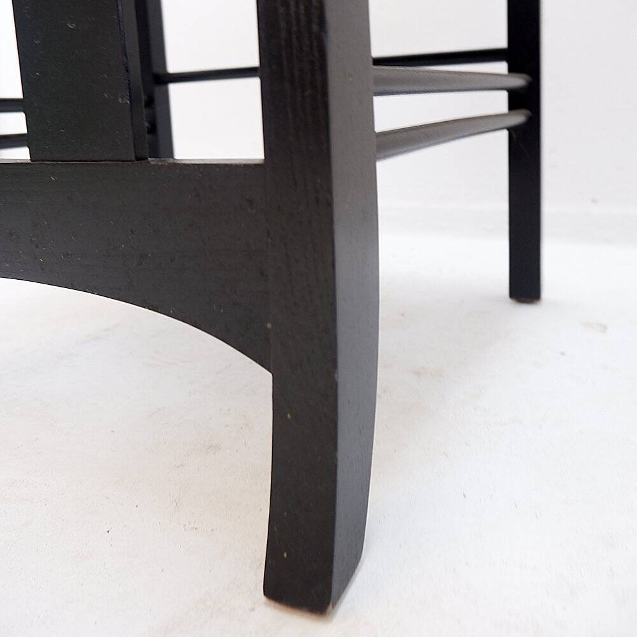 Pair of high-back chairs 'Ingram' by Charles Rennie Mackintosh for Cassina, 1980s