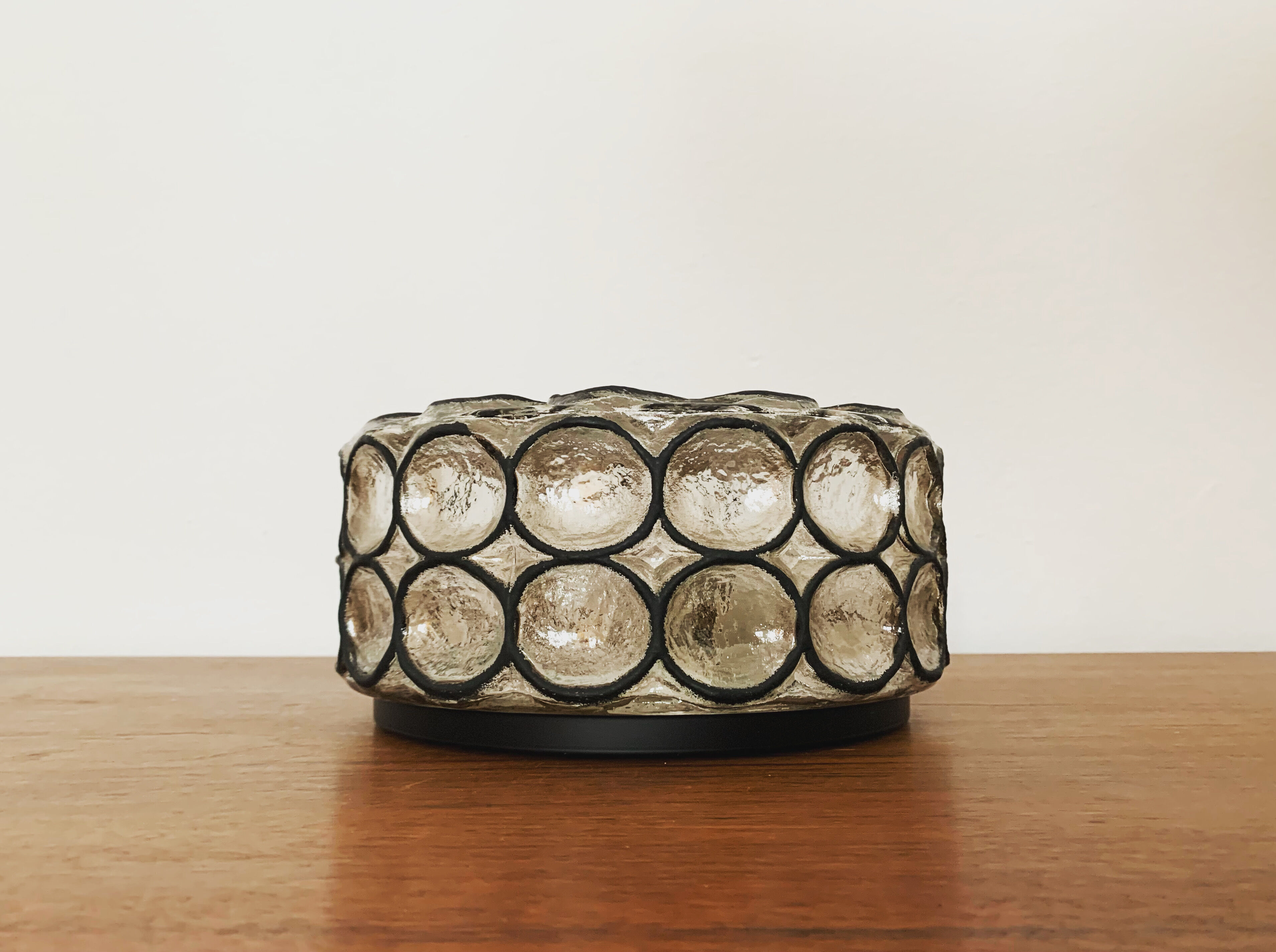 Iron ring design wall lamp from Limburg