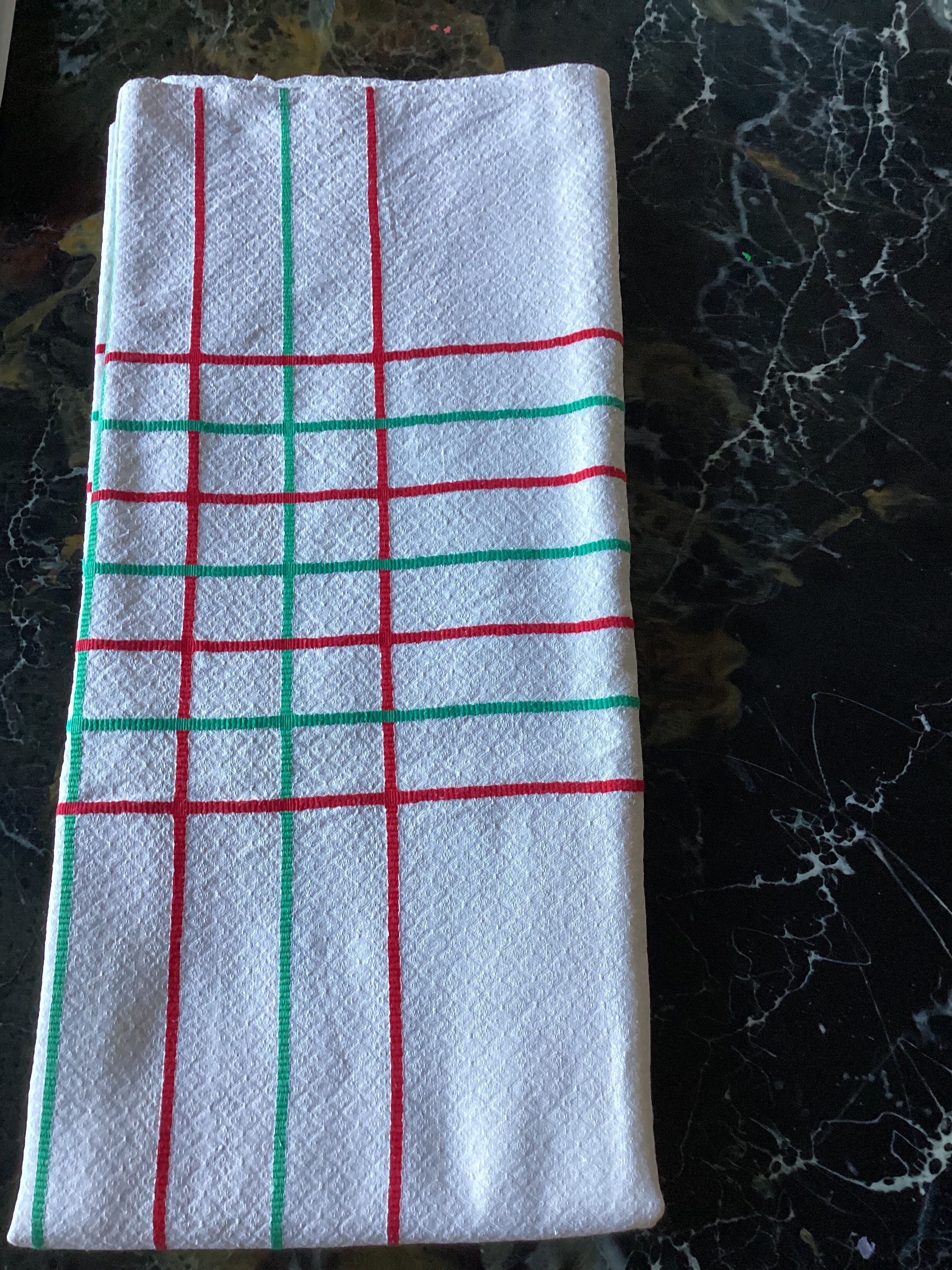 White tablecloth in cotton / vintage linen dimension: height 220cm- width -125cm-