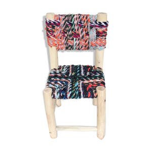 Chaise en tissus recyclés