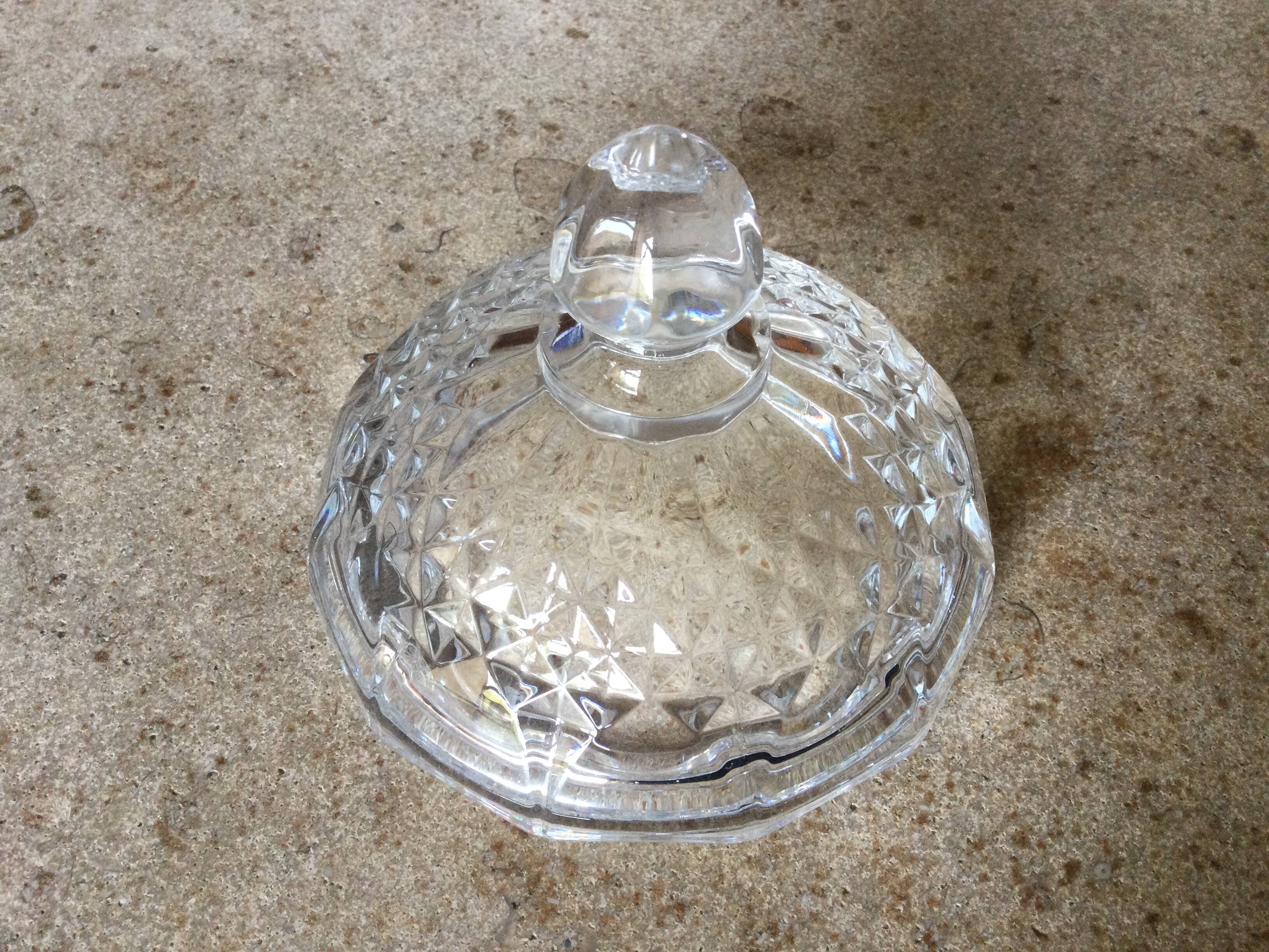 Cristal d'arques sugar bowl/candy box