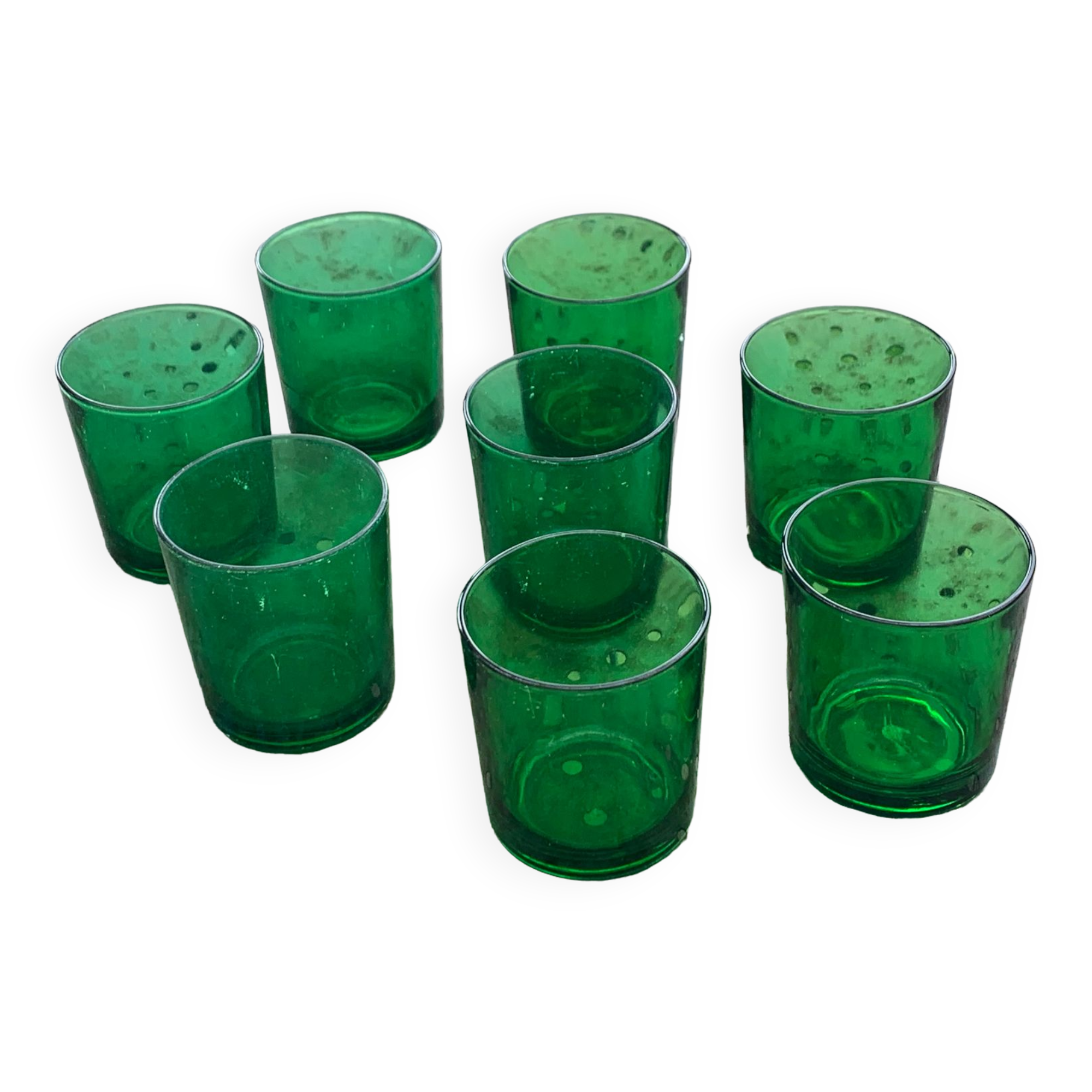 8 glasses of water or wine, straight, in green glass, cups, stamps chantovent vin de pays france
